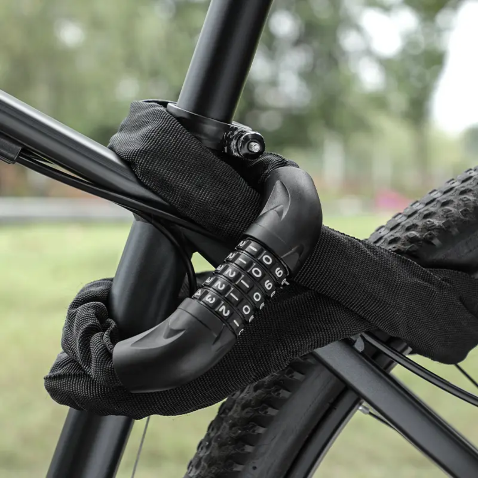 SteelGuard™ – Extra Dik Kettingslot met 5-Cijferig Cijferslot